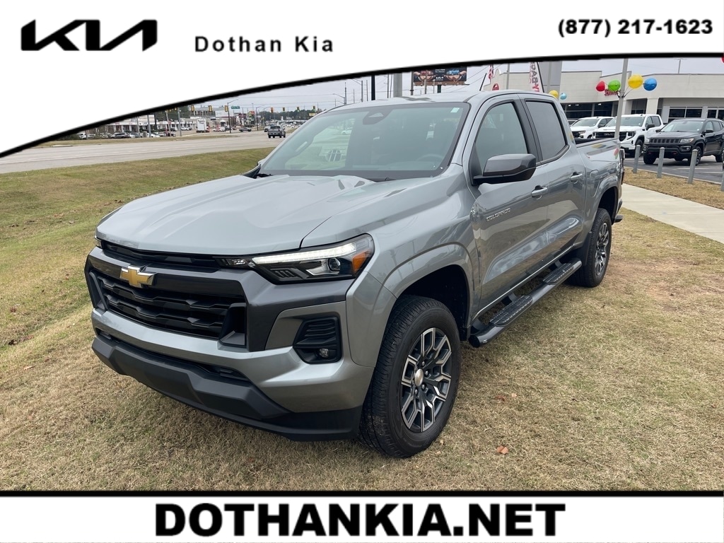 2024 Chevrolet Colorado LT's photo