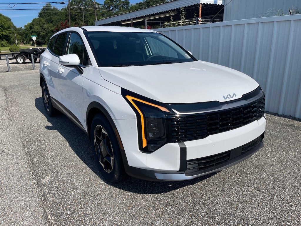 New 2026 Kia Sportage EX SUV