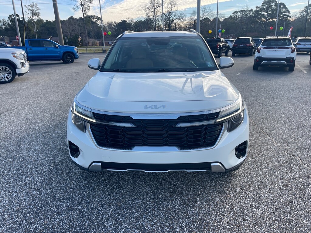 Used 2025 Kia Seltos EX SUV