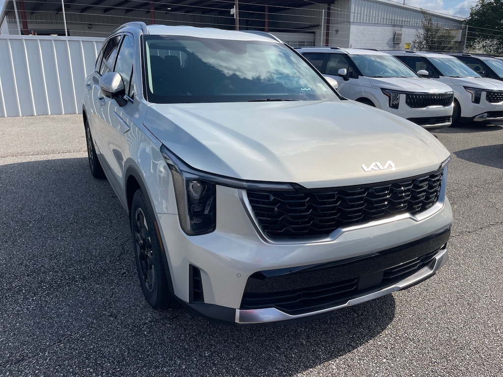 New 2026 Kia Sorento S SUV