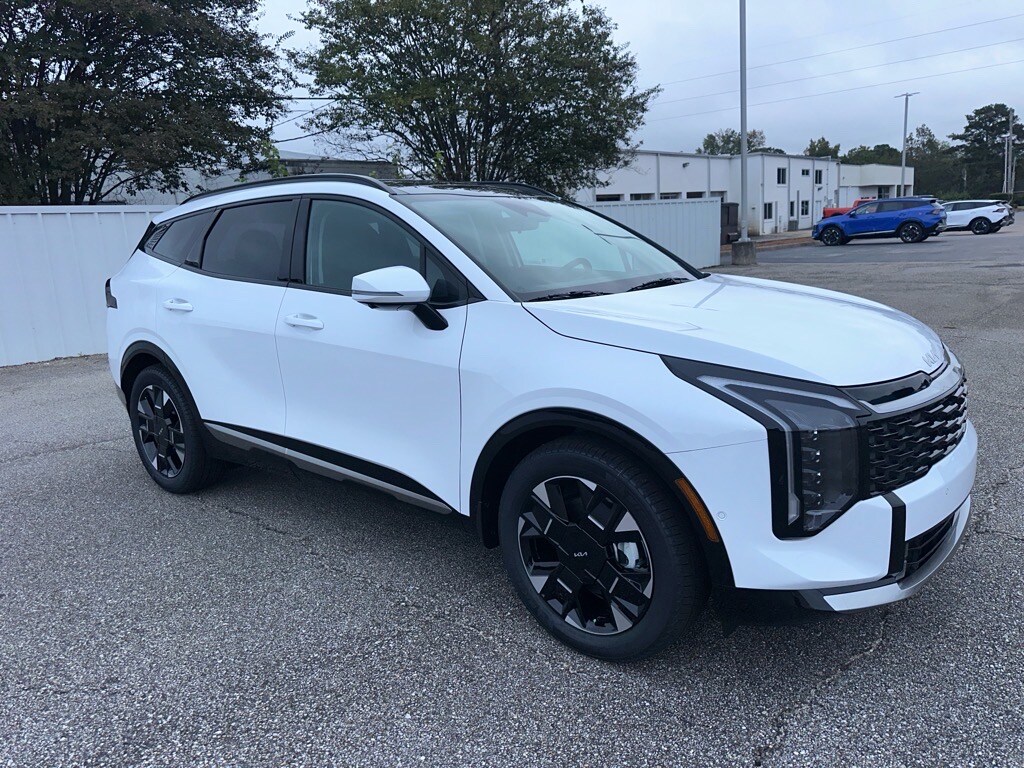 2026 Kia Sportage photo 3