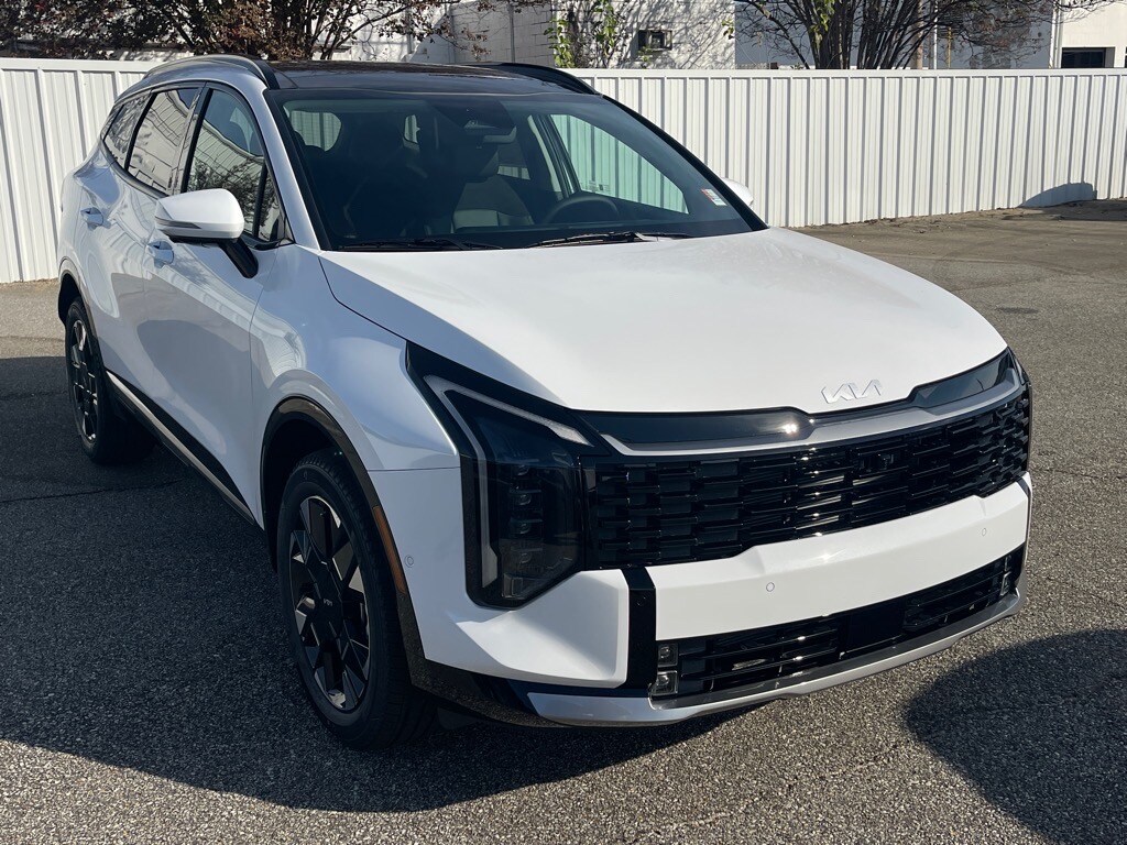 2026 Kia Sportage photo 3