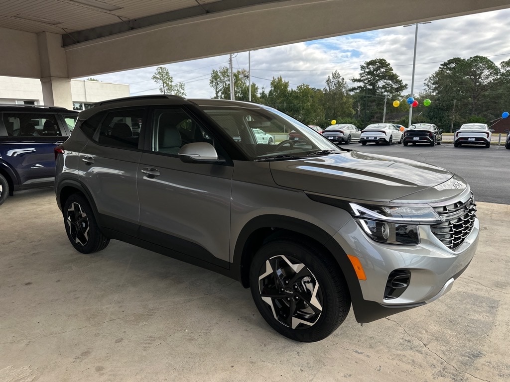 New 2026 Kia Seltos S SUV