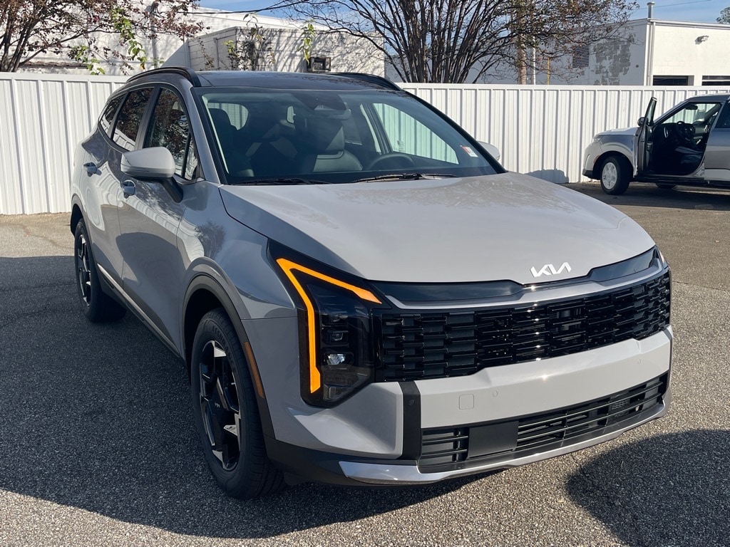 New 2026 Kia Sportage Hybrid EX SUV
