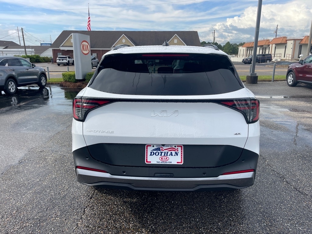 2026 Kia Sportage EX - Photo 13