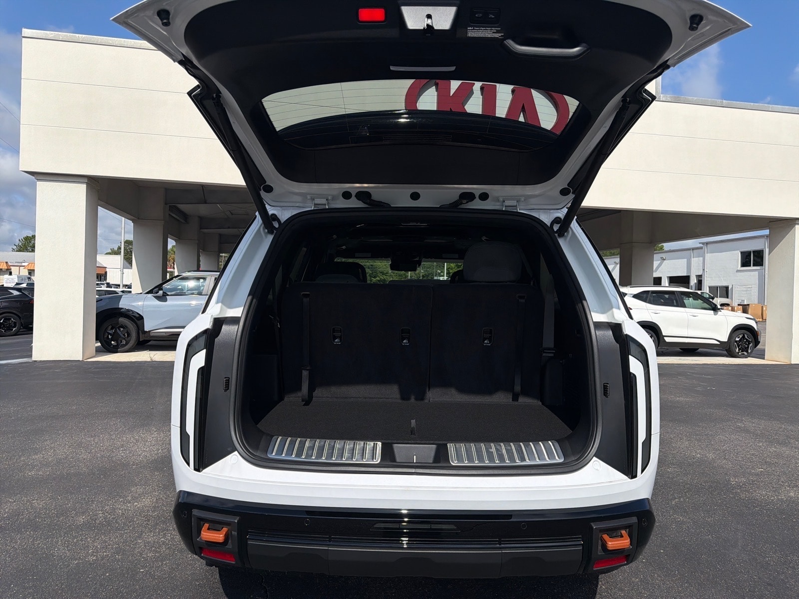 2027 Kia Telluride X-Pro SX Prestige - Photo 18