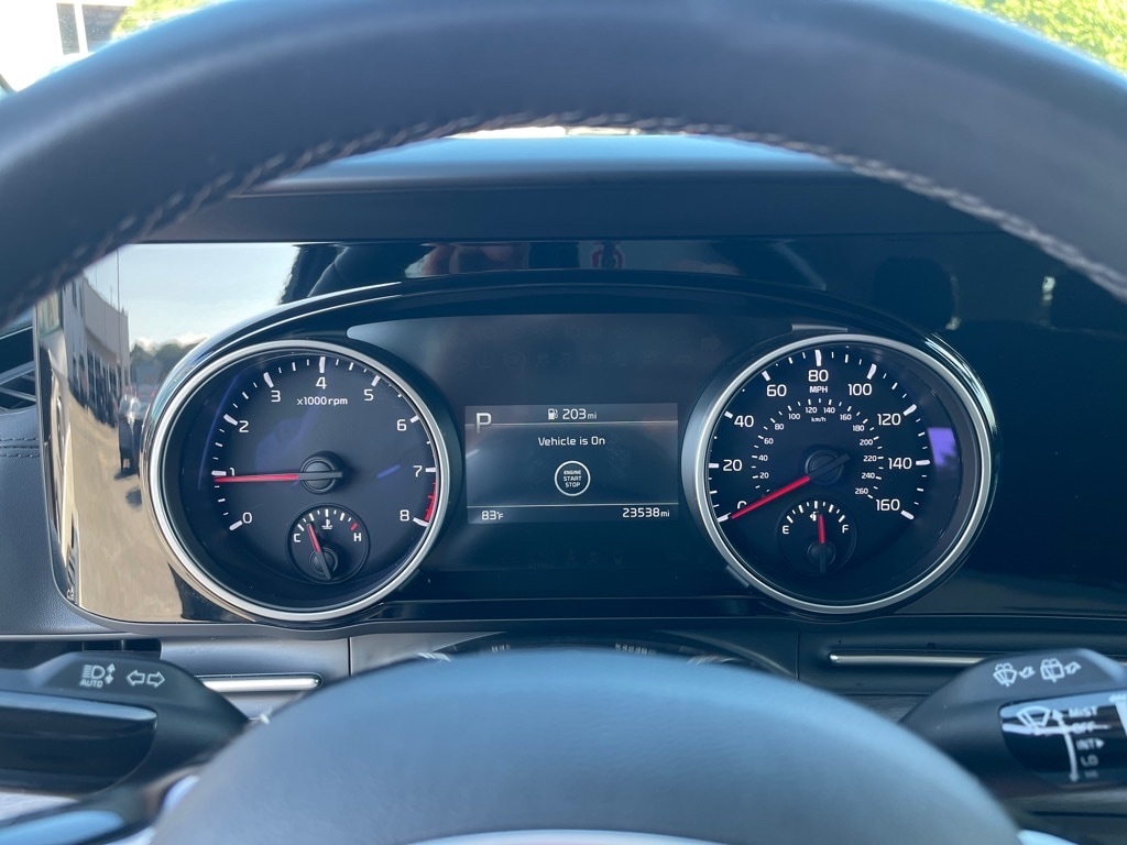 Used 2024 Kia Carnival EX MPV