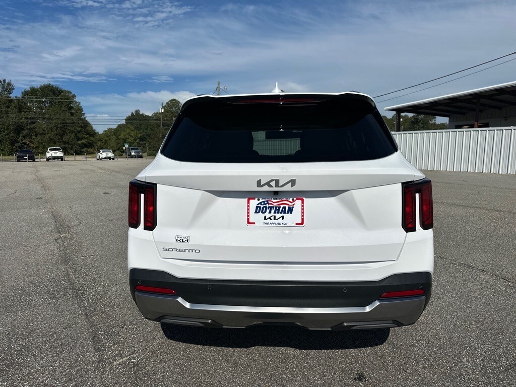 2026 Kia Sorento EX - Photo 16