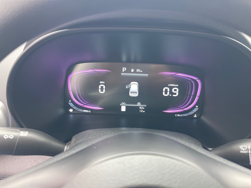 2025 Kia Soul LX S photo 3