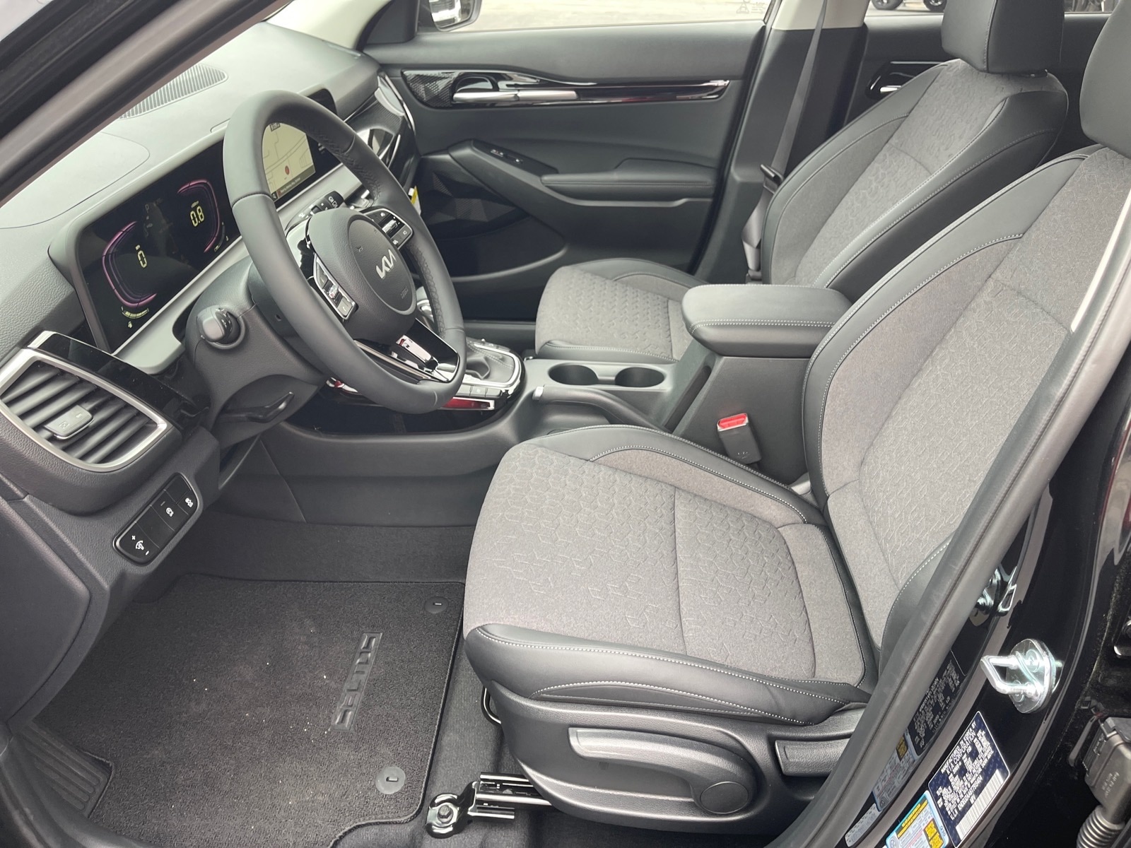 2026 Kia Seltos S - Photo 10