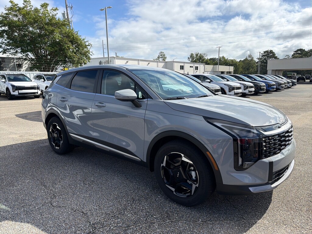 New 2026 Kia Sportage EX SUV