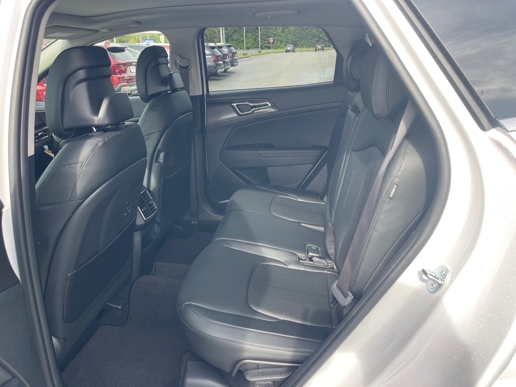 2026 Kia Sportage EX - Photo 11
