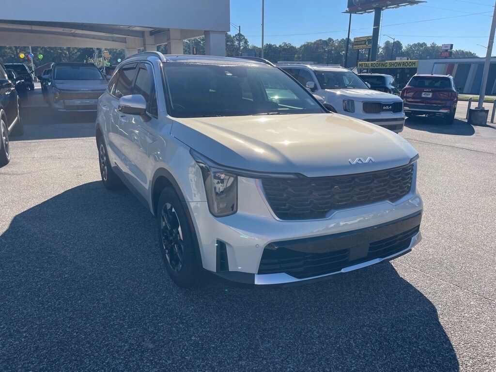 2026 Kia Sorento S photo 3