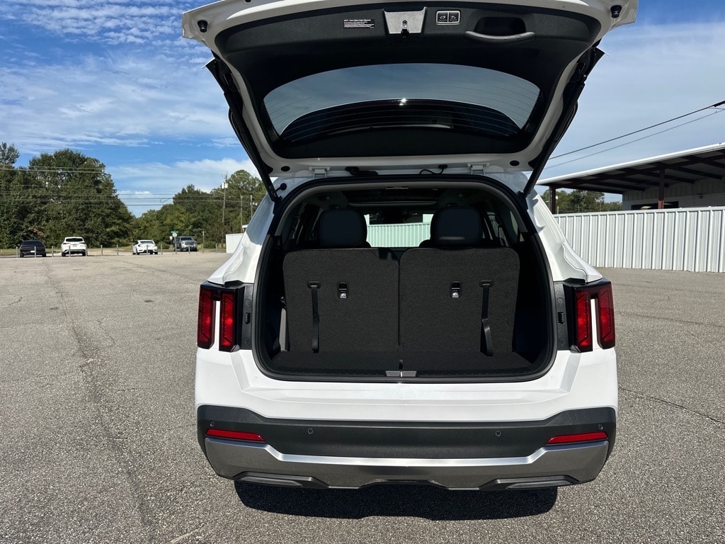 2026 Kia Sorento EX - Photo 17