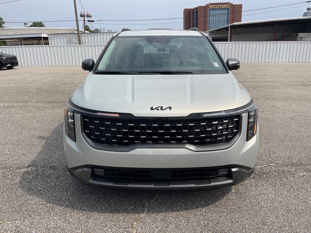 New 2026 Kia Carnival Hybrid SX Van Passenger Van