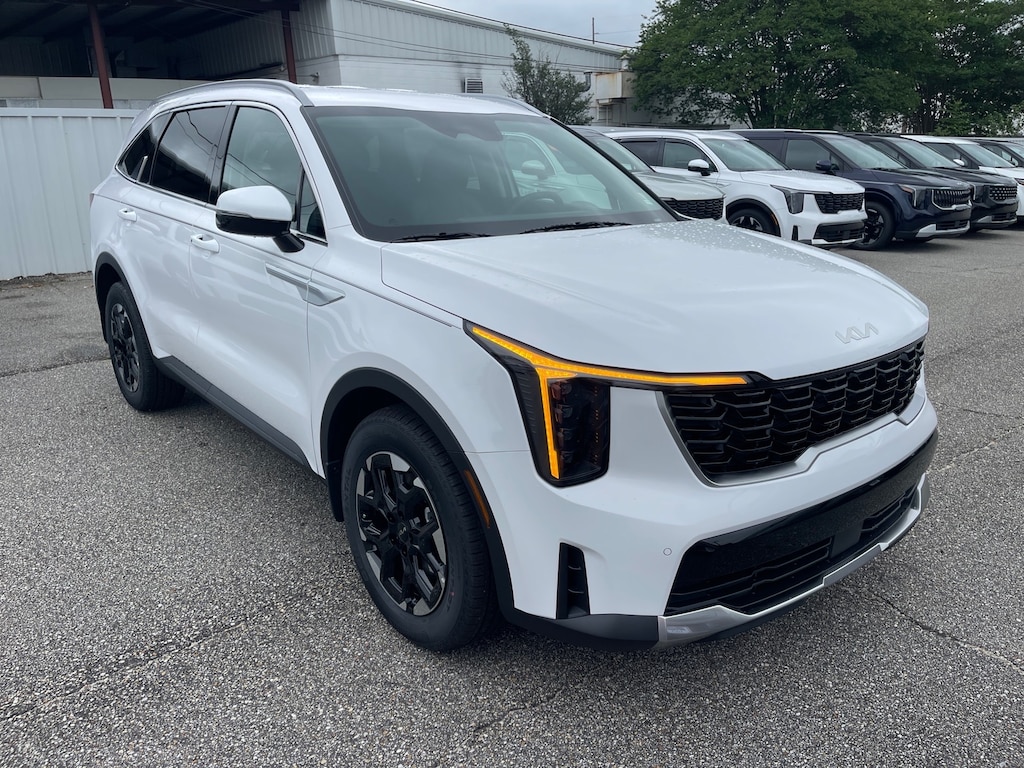 New 2026 Kia Sorento S SUV