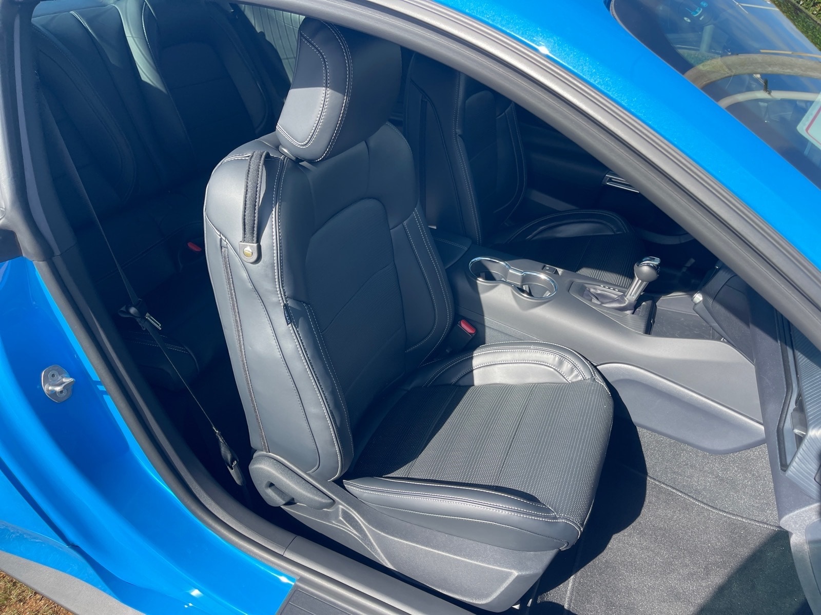 2025 Ford Mustang GT - Photo 18