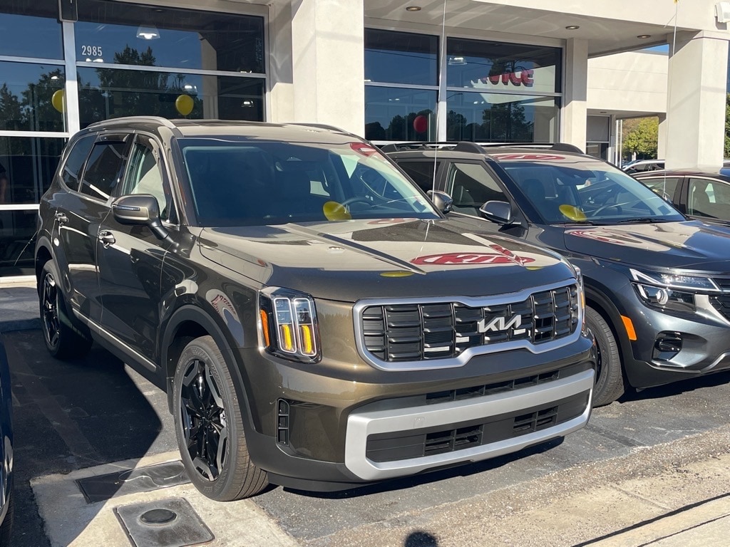 New 2025 Kia Telluride S SUV