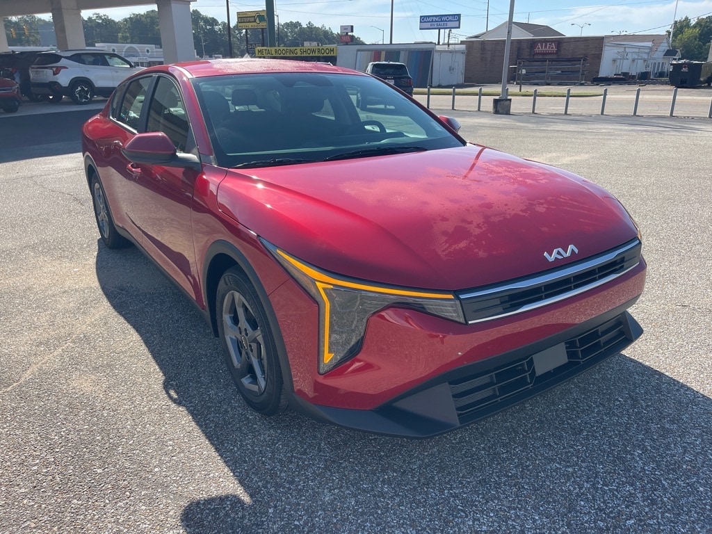 New 2025 Kia K4 Sedan