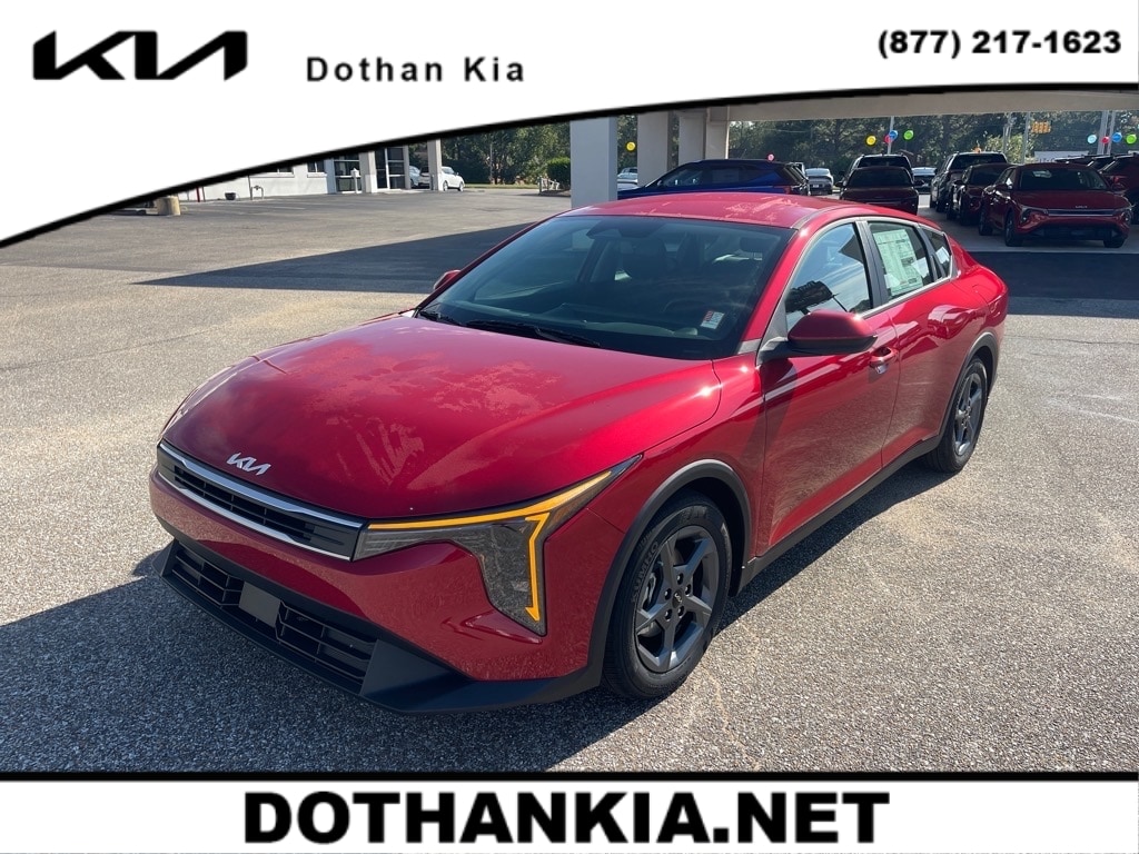 2025 Kia K4 LXS's photo