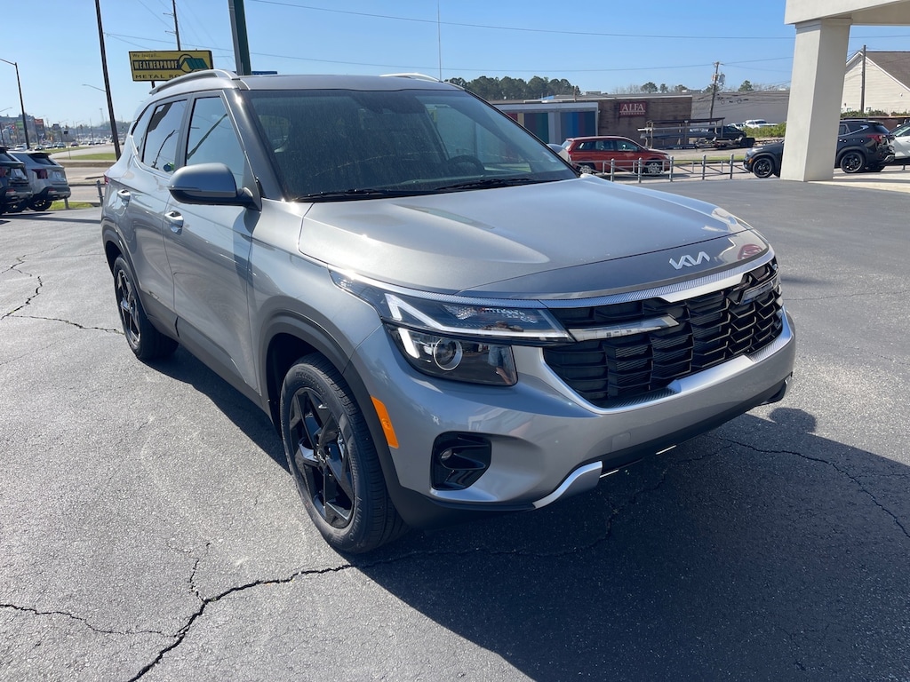 New 2026 Kia Seltos EX SUV