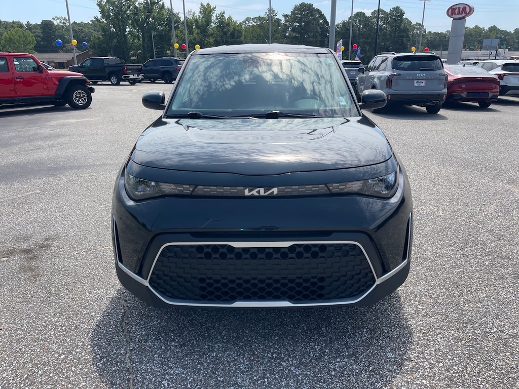 Used 2025 Kia Soul Hatchback