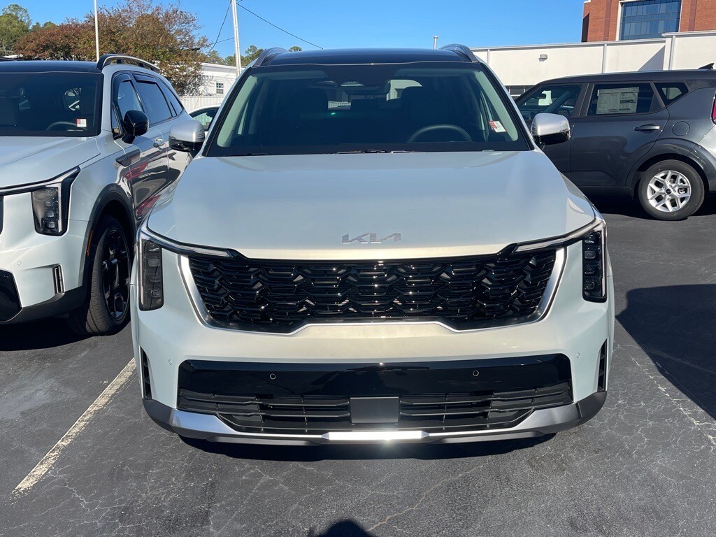 2026 Kia Sorento S photo 2