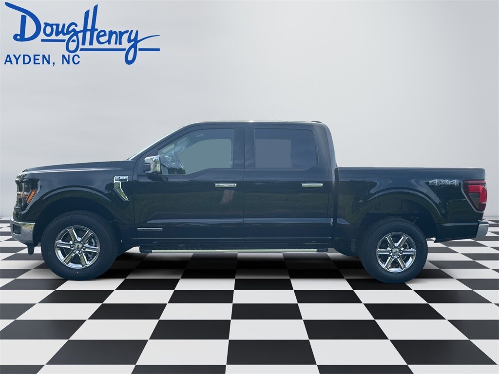 2025 Ford F-150 XLT photo 2