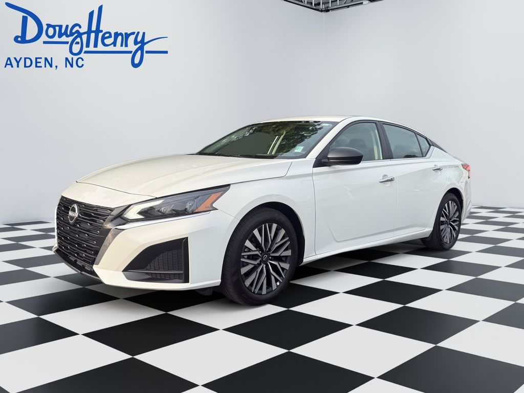 2025 Nissan Altima