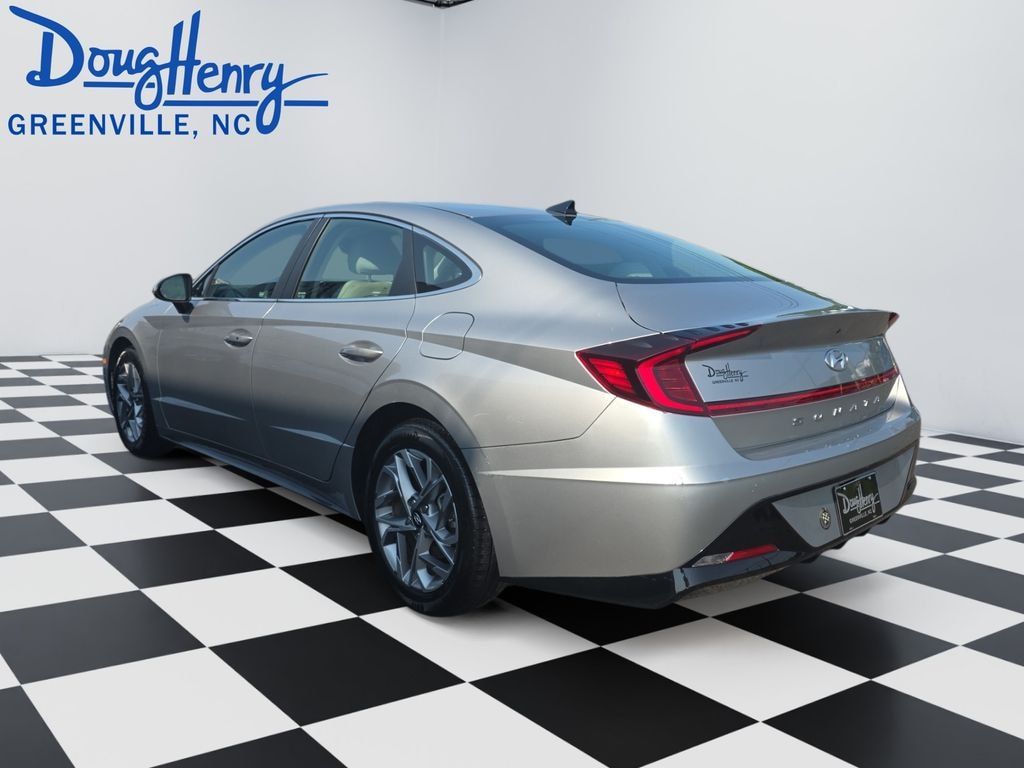 Used 2021 Hyundai Sonata SEL Sedan
