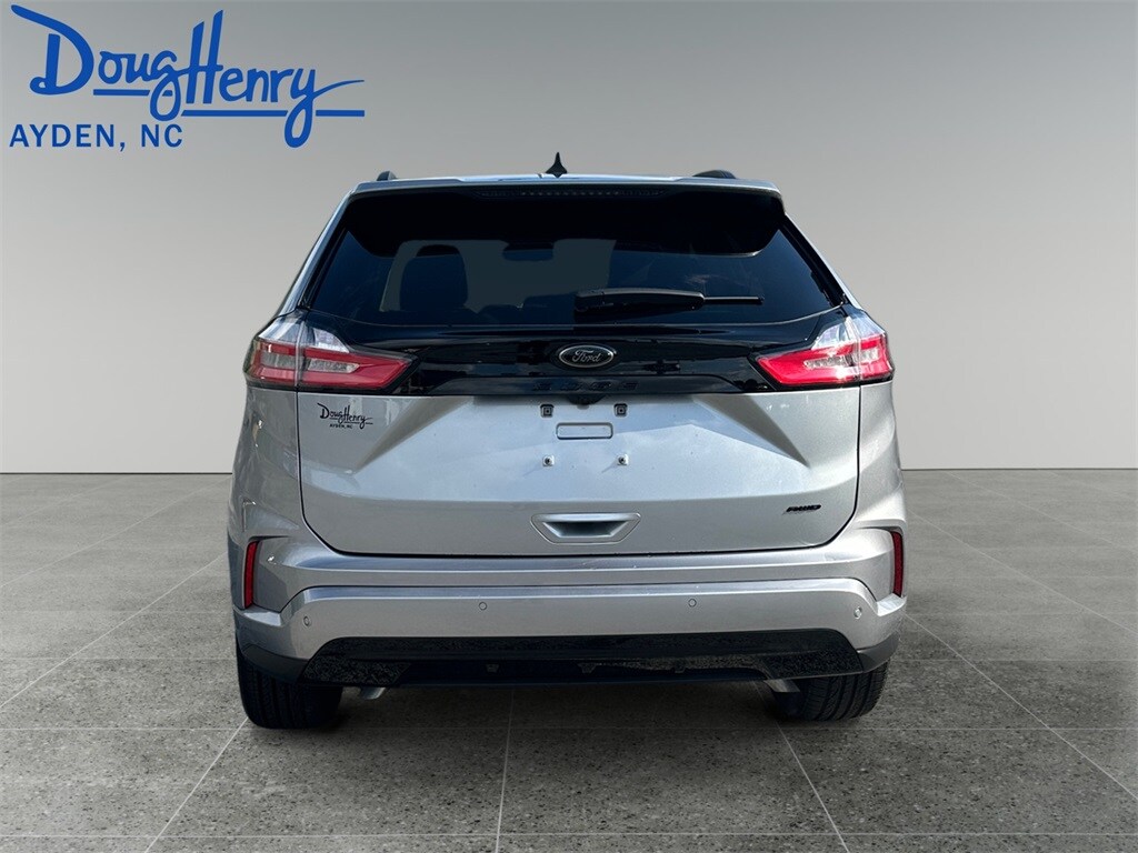 2024 Ford Edge SE photo 4
