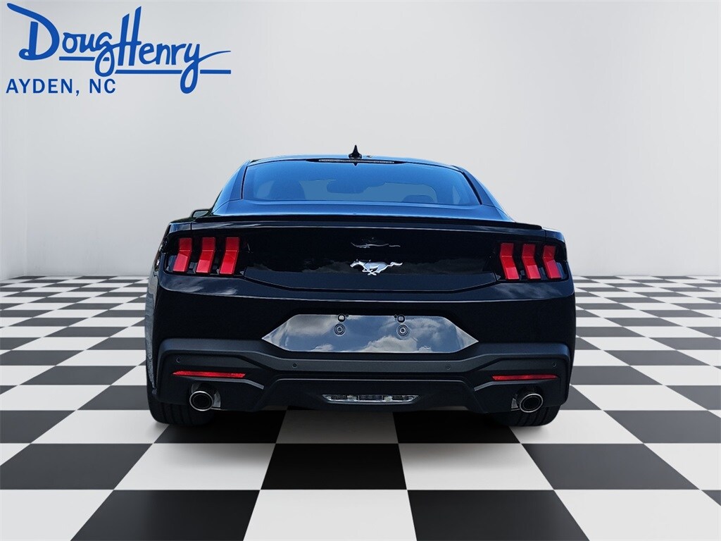2025 Ford Mustang EcoBoost Premium photo 4