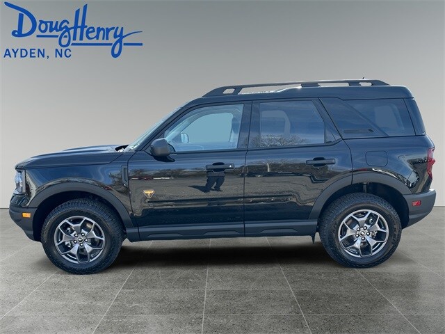 2024 Ford Bronco Sport Badlands photo 2