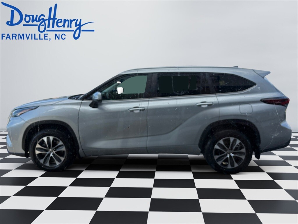 Used 2024 Toyota Highlander XLE SUV