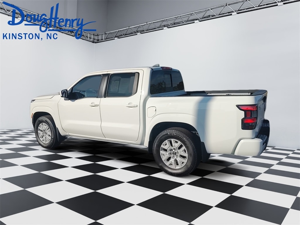 Used 2024 Nissan Frontier SV Truck