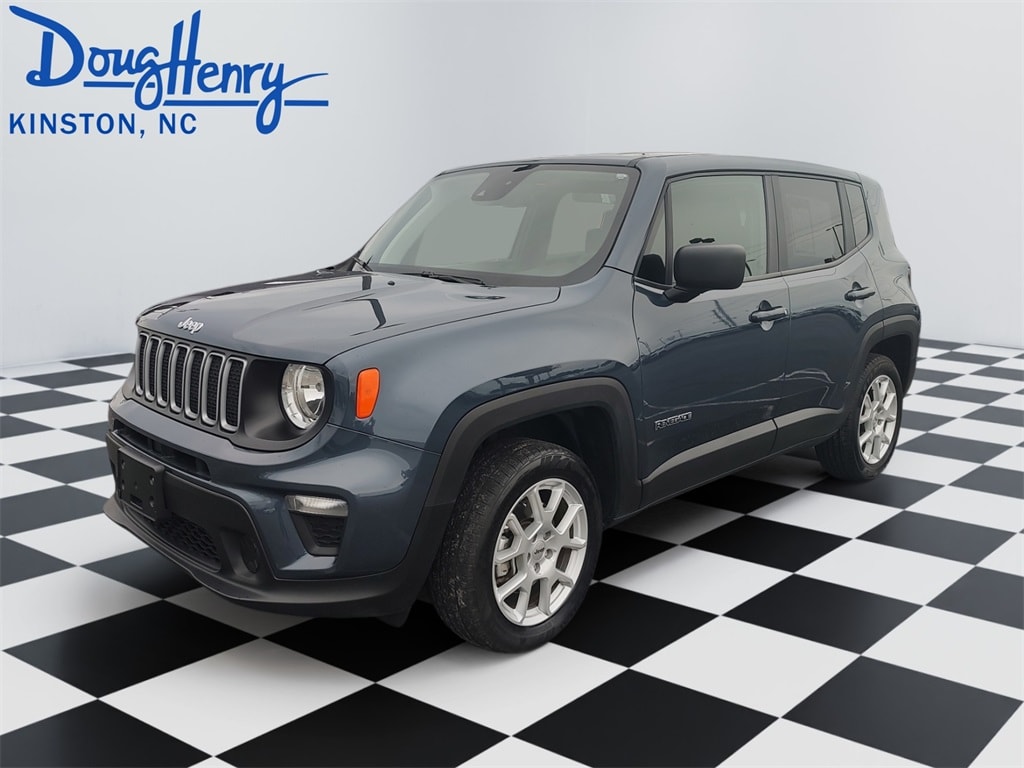 Used 2023 Jeep Renegade Latitude SUV