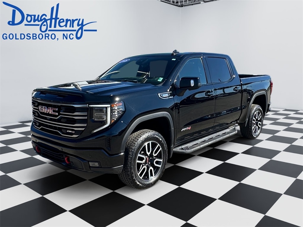 Used 2025 GMC Sierra 1500 AT4 Truck