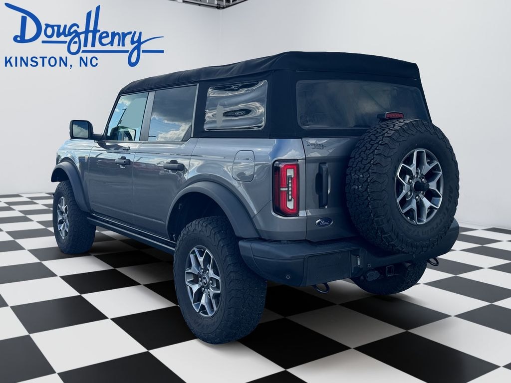 Used 2023 Ford Bronco Badlands SUV
