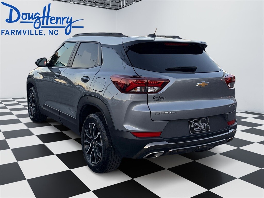 Used 2023 Chevrolet Trailblazer Activ SUV