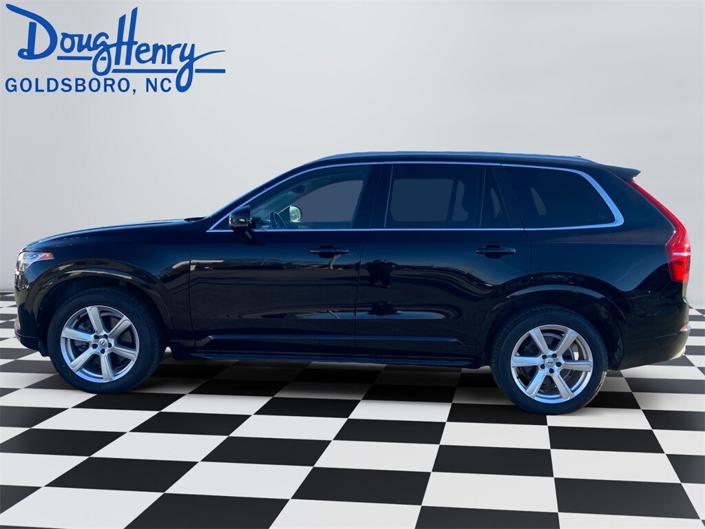 Used 2021 Volvo XC90 T5 Momentum SUV