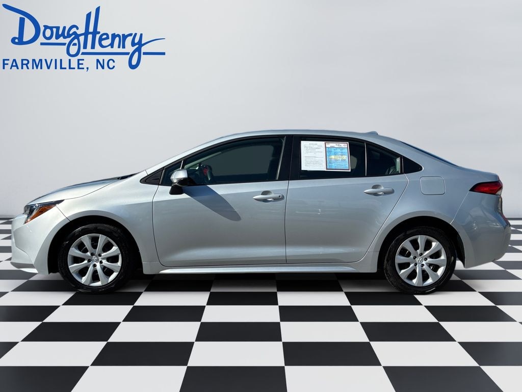 Used 2024 Toyota Corolla LE Sedan