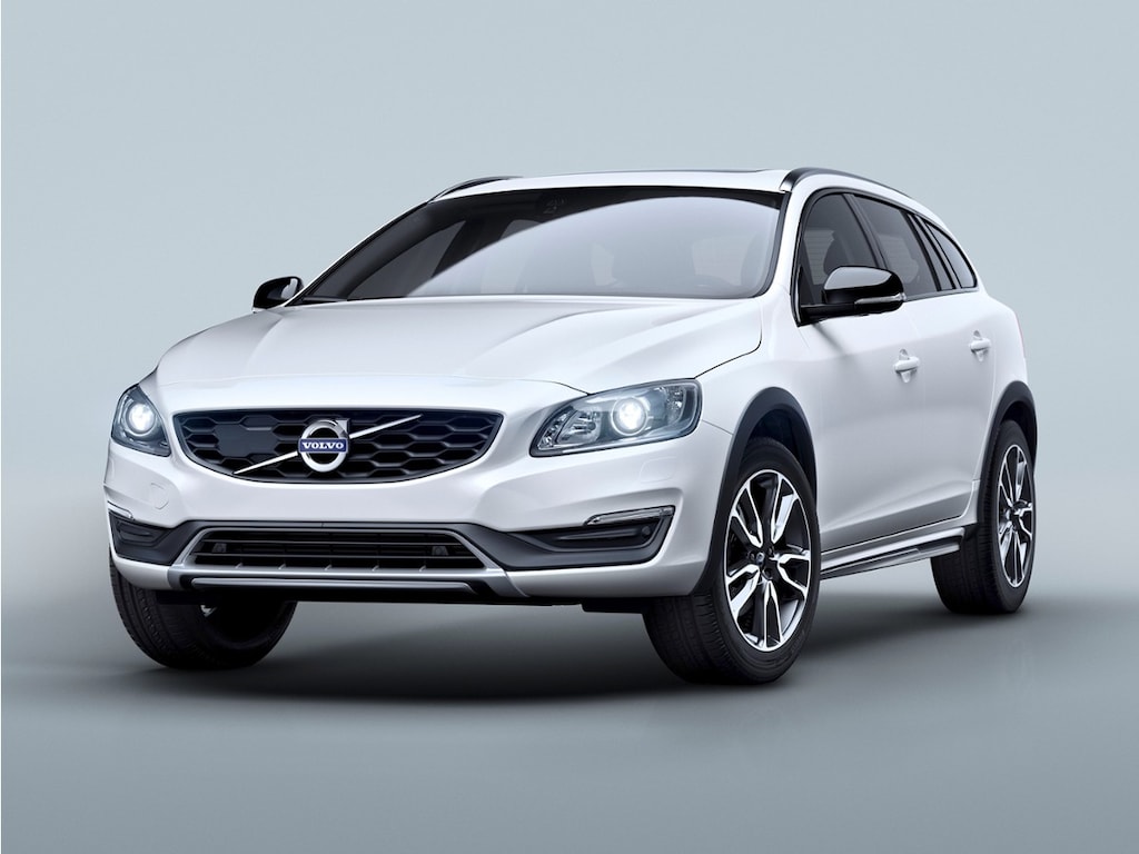Used 2018 Volvo V60 Cross Country T5 Wagon