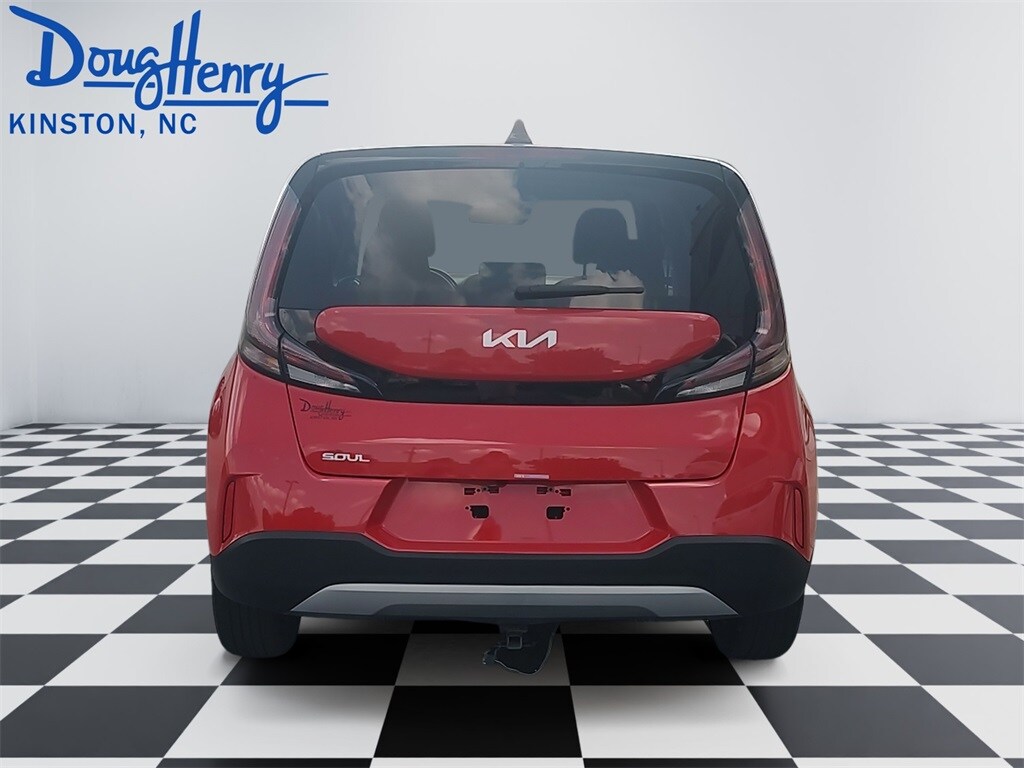 2024 Kia Soul LX photo 4