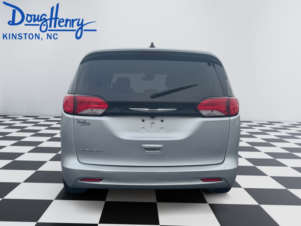 Used 2023 Chrysler Voyager LX Minivan/Van