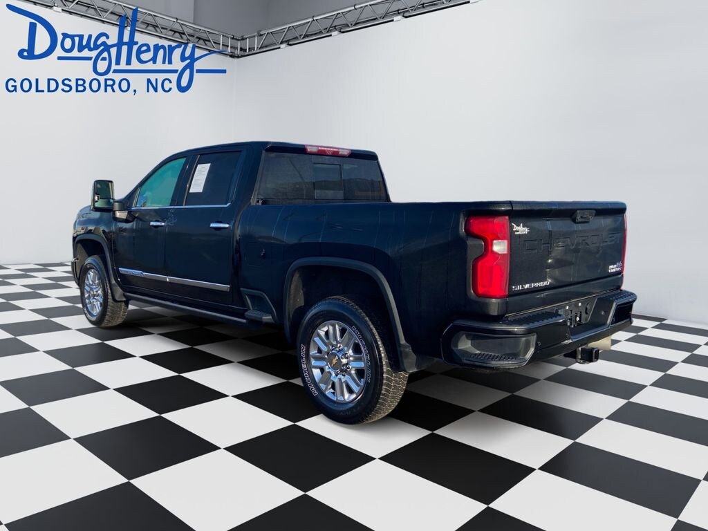 Used 2024 Chevrolet Silverado 2500HD High Country Truck