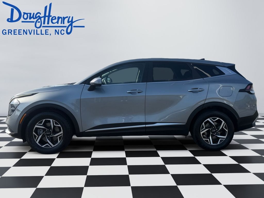Used 2023 Kia Sportage LX SUV