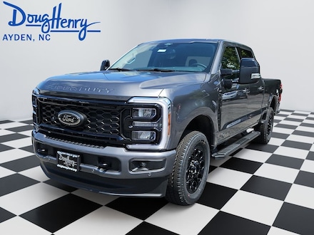 2025 Ford F-250SD Lariat Truck