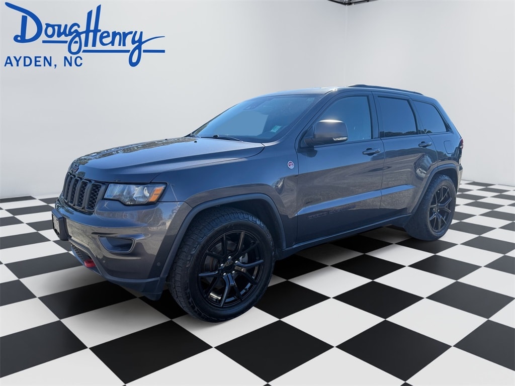 2018 Jeep Grand Cherokee Trailhawk's photo