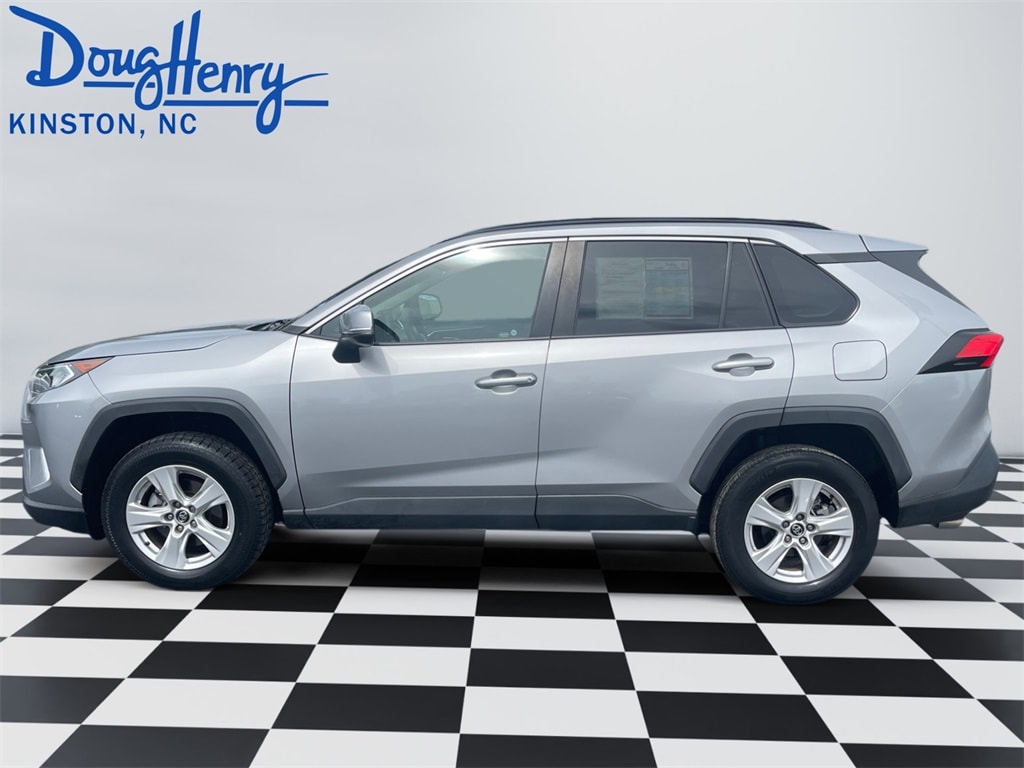 Used 2021 Toyota RAV4 XLE with VIN 2T3P1RFV6MC143010 for sale in Ayden, NC