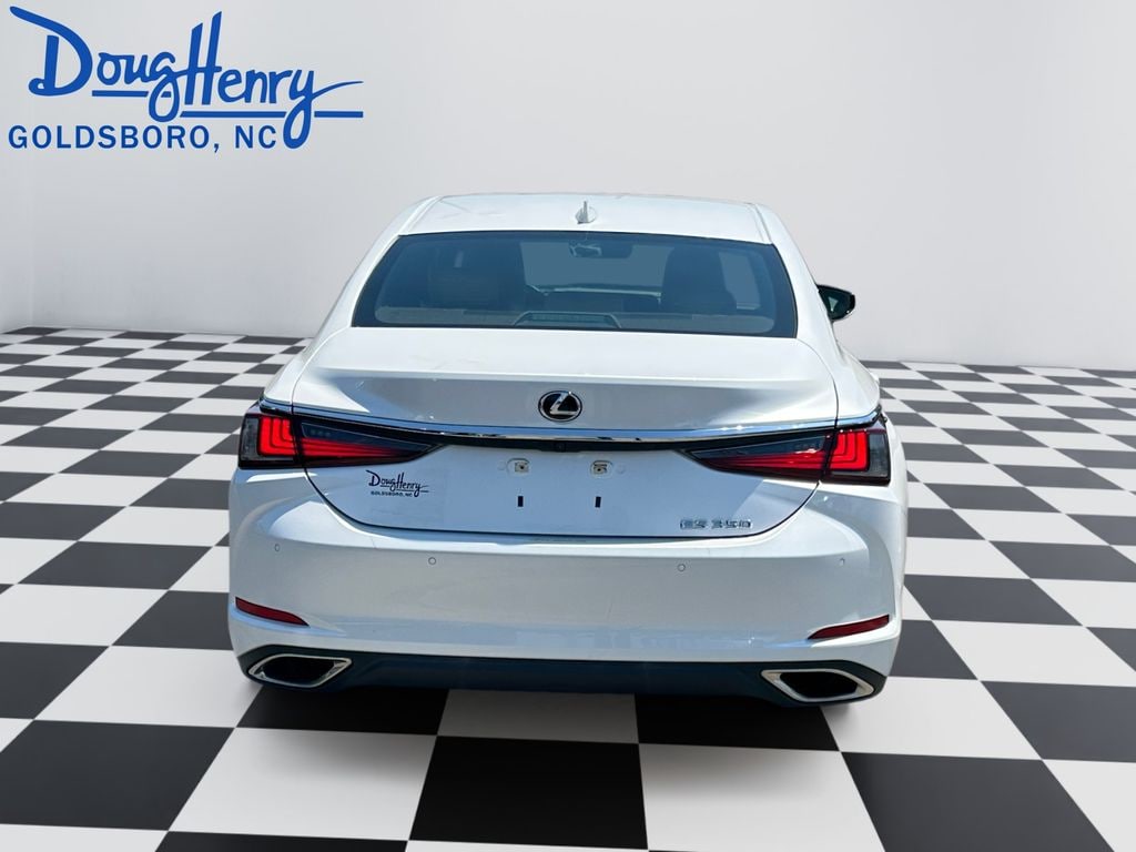 Used 2021 Lexus ES 350 Sedan